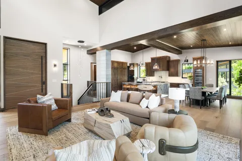 $5,195,000 | 9337 Heartwood Drive, Truckee, CA 96161