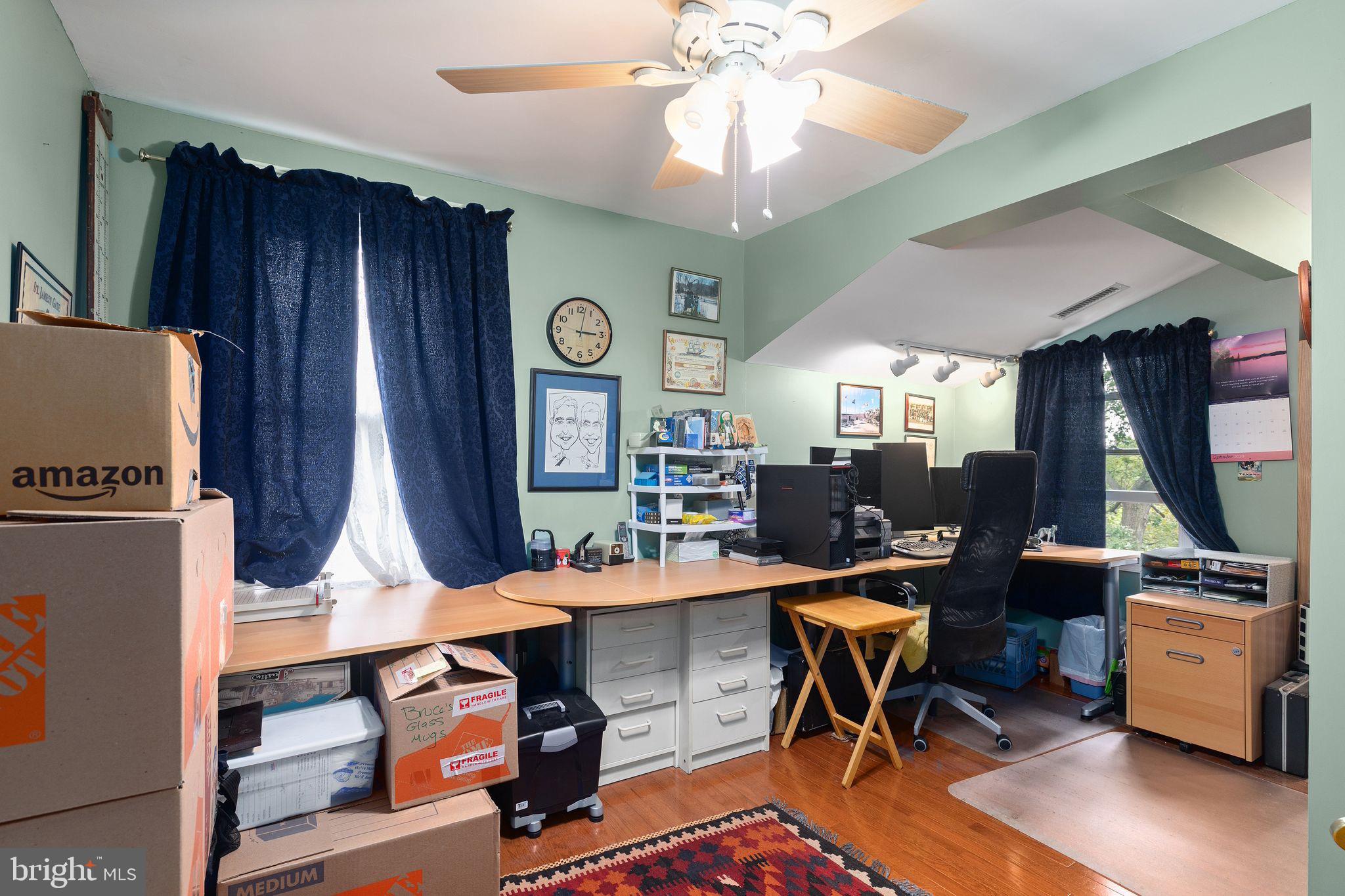 915 Arran Road Baltimore, MD 21239 - Photo 36 of 54 Second level study/office