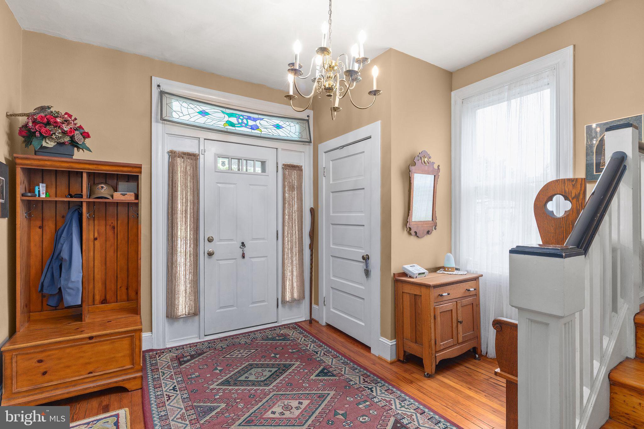 915 Arran Road Baltimore, MD 21239 - Photo 6 of 54 Foyer