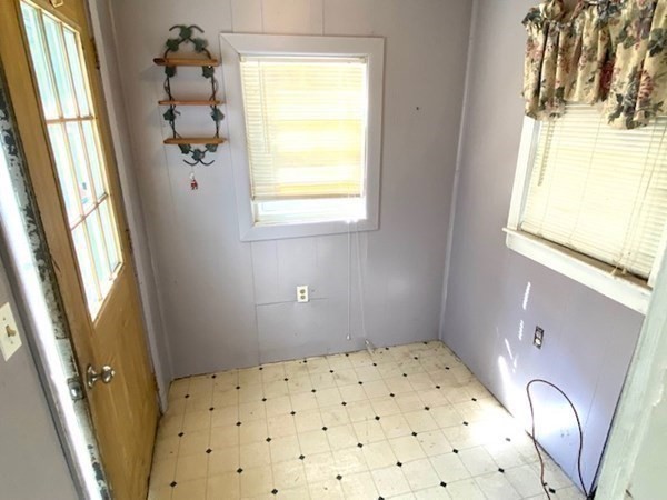 8 Ash Road Halifax, MA 02338 - Photo 8 of 18 Gallery Image 8