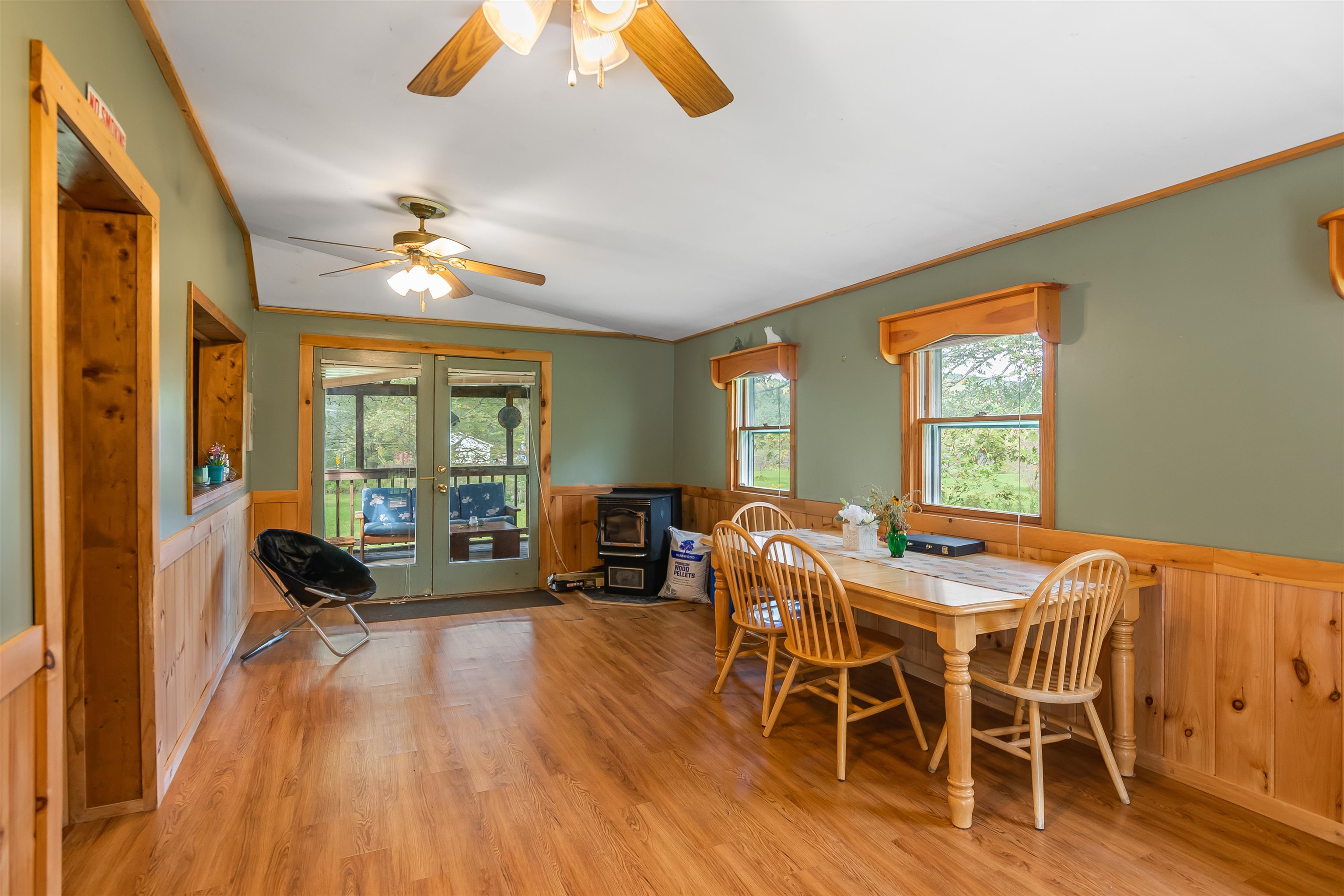 68 Woodbury Road Castleton, VT 05735 - Photo 4 of 40