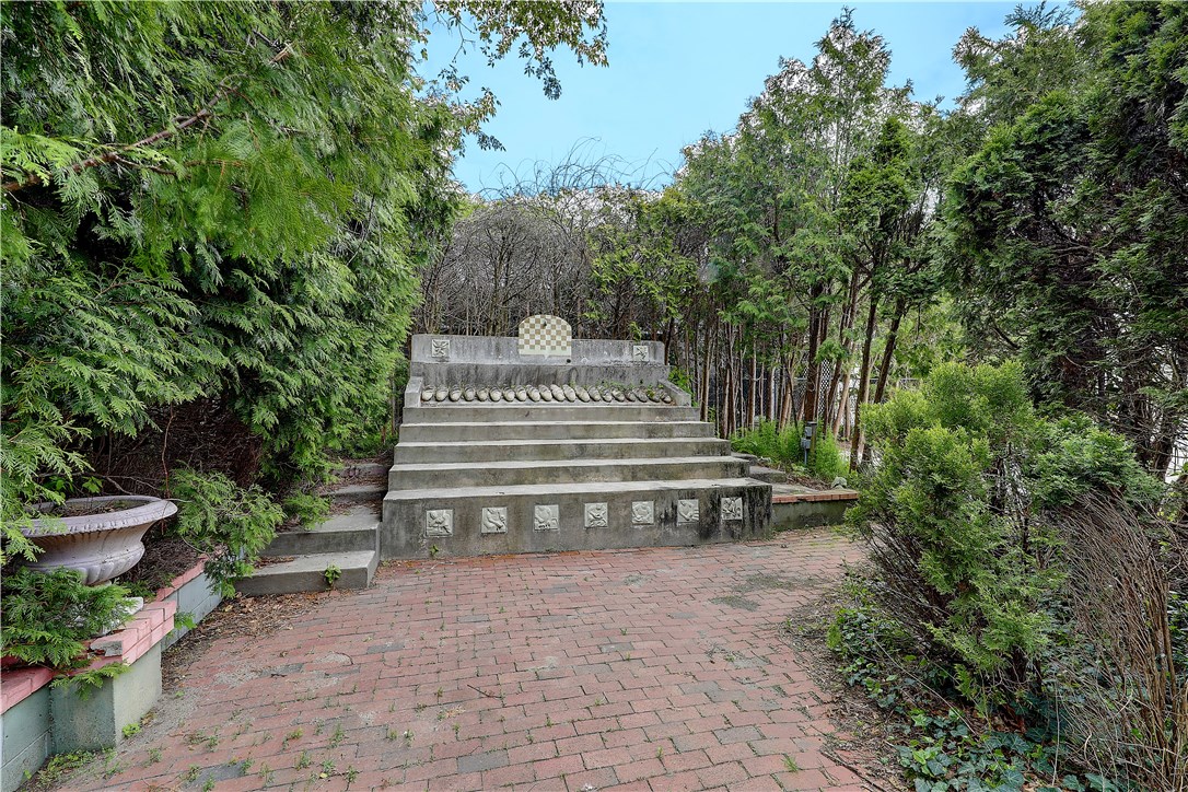 46 Croade Street Warren, RI 02885 - Photo 22 of 26