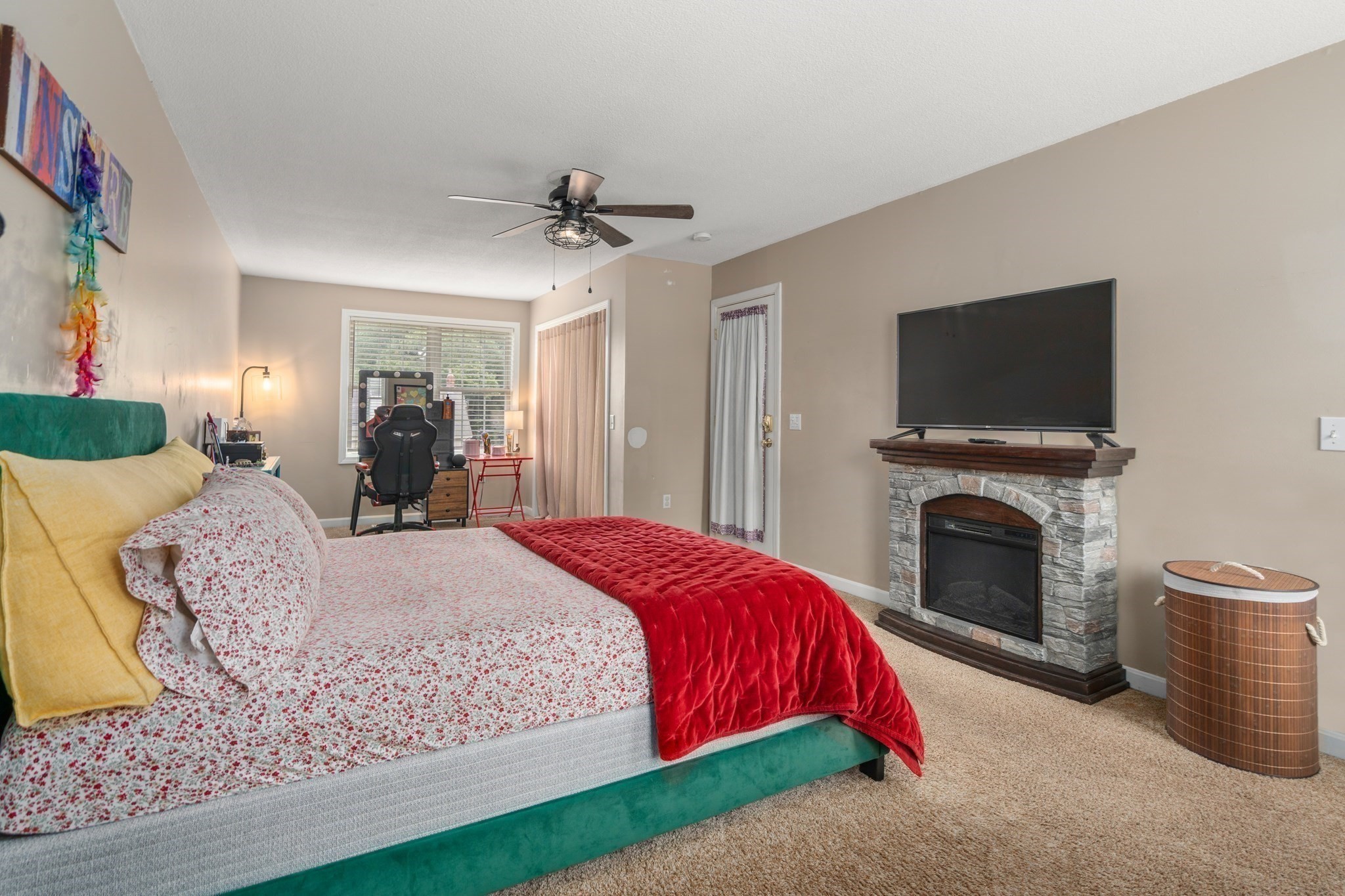 109 Appleton Street Springfield, MA 01108 - Photo 19 of 41 Gallery Image 19
