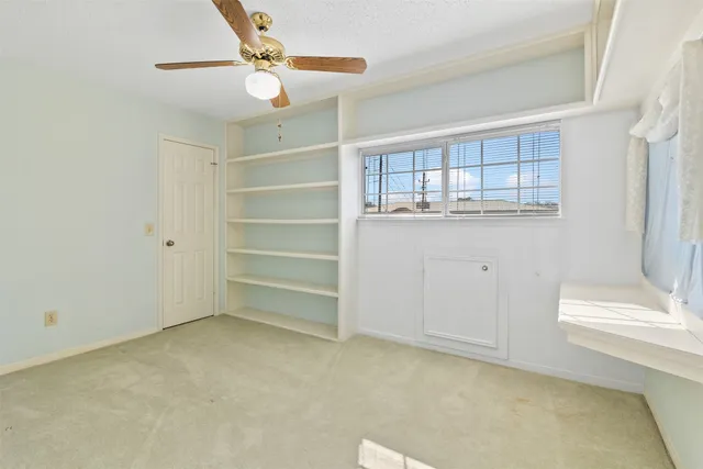 $325,000 | 10323 Dude Road, Houston, TX 77064