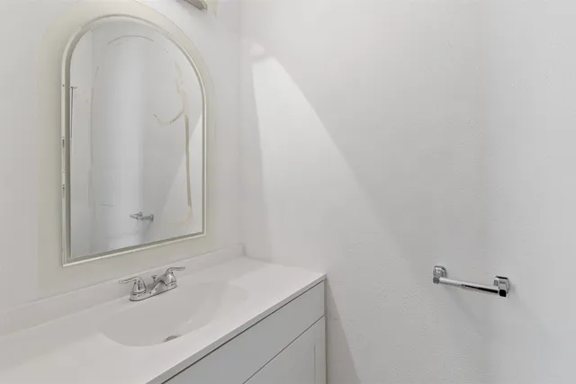 $325,000 | 10323 Dude Road, Houston, TX 77064