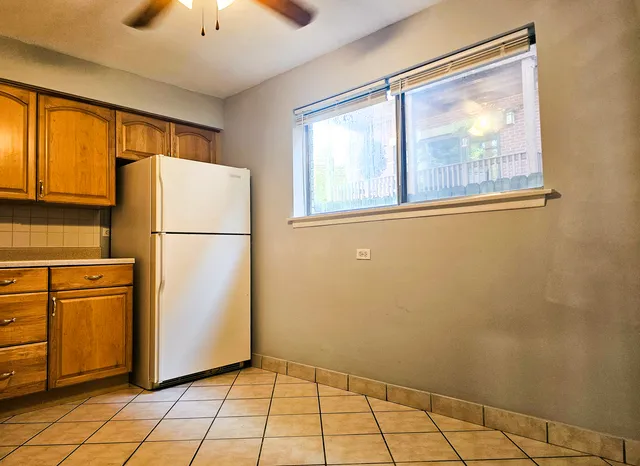 $1,375 | 1111 North Harlem Avenue, Unit 1C, Oak Park, IL 60302
