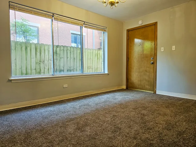 $1,375 | 1111 North Harlem Avenue, Unit 1C, Oak Park, IL 60302