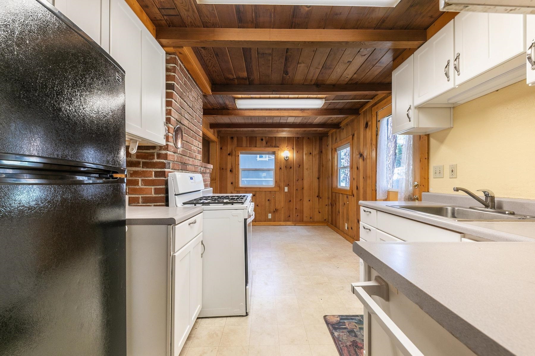 13464 Moraine Road Truckee, CA 96161 - Photo 16 of 28