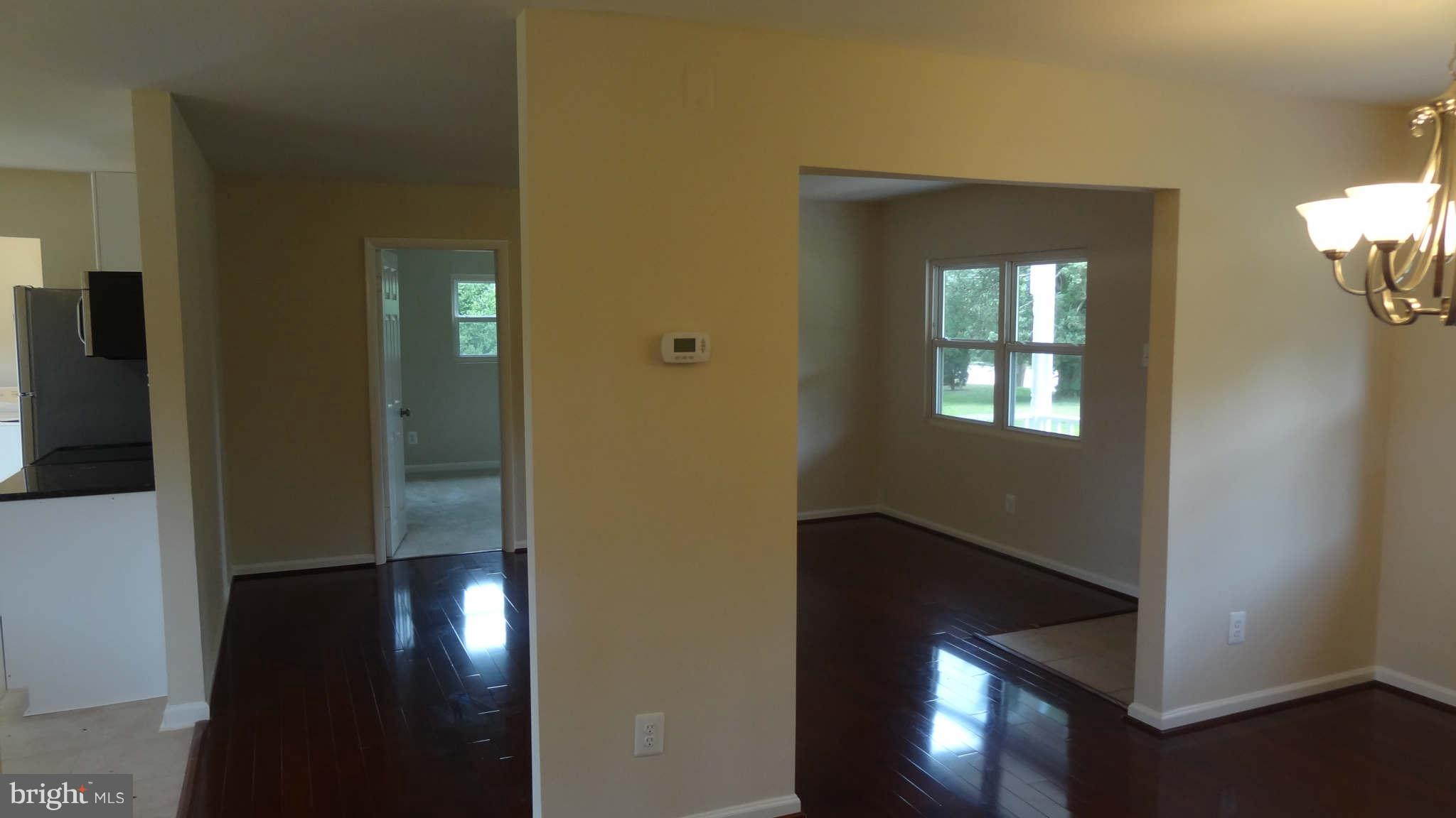 8018 Fordson Road Alexandria, VA 22306 - Photo 11 of 22 Dining Room