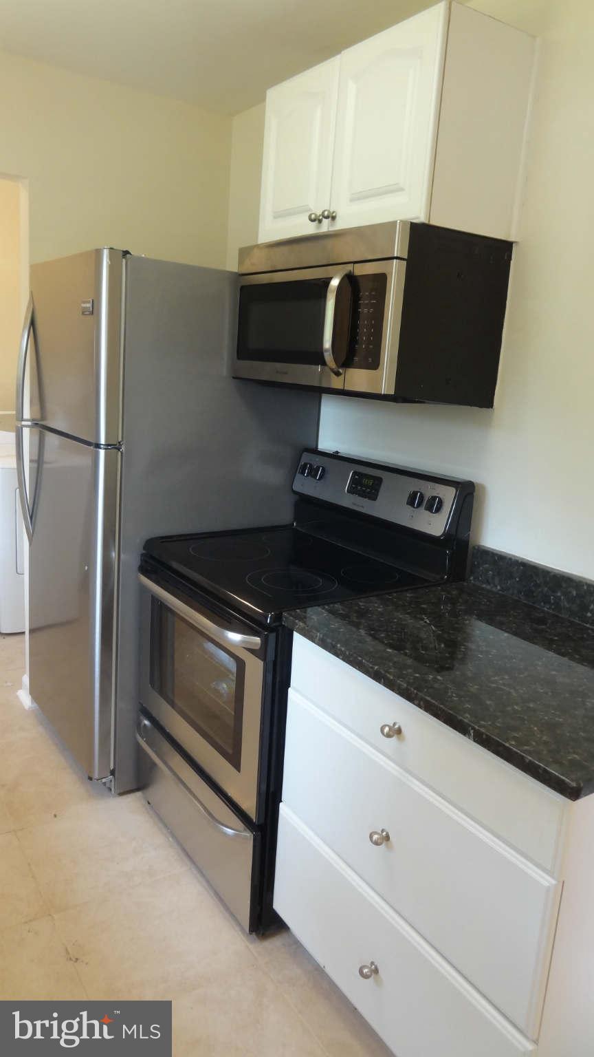 8018 Fordson Road Alexandria, VA 22306 - Photo 13 of 22 Kitchen