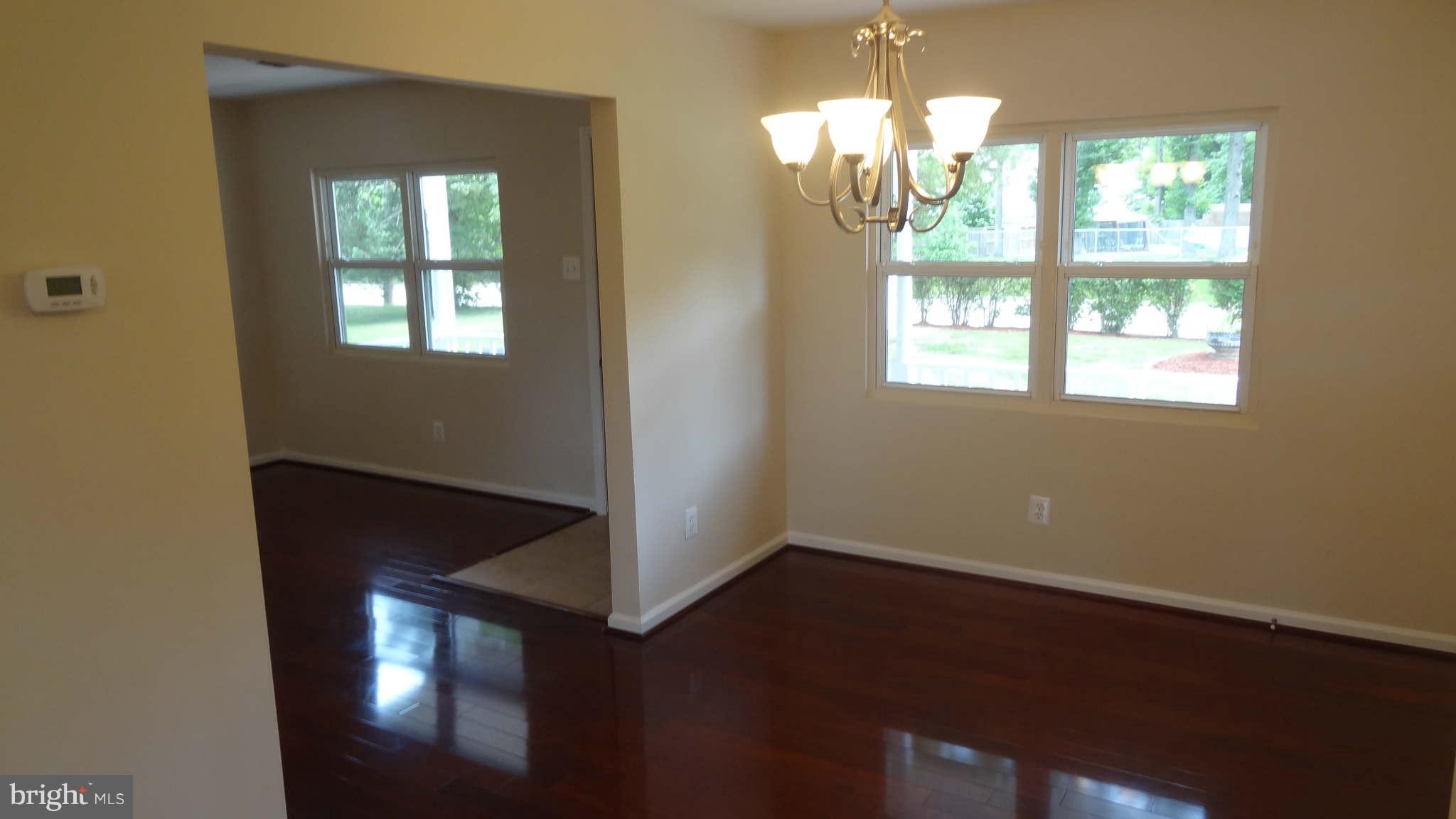 8018 Fordson Road Alexandria, VA 22306 - Photo 7 of 22 Dining Room