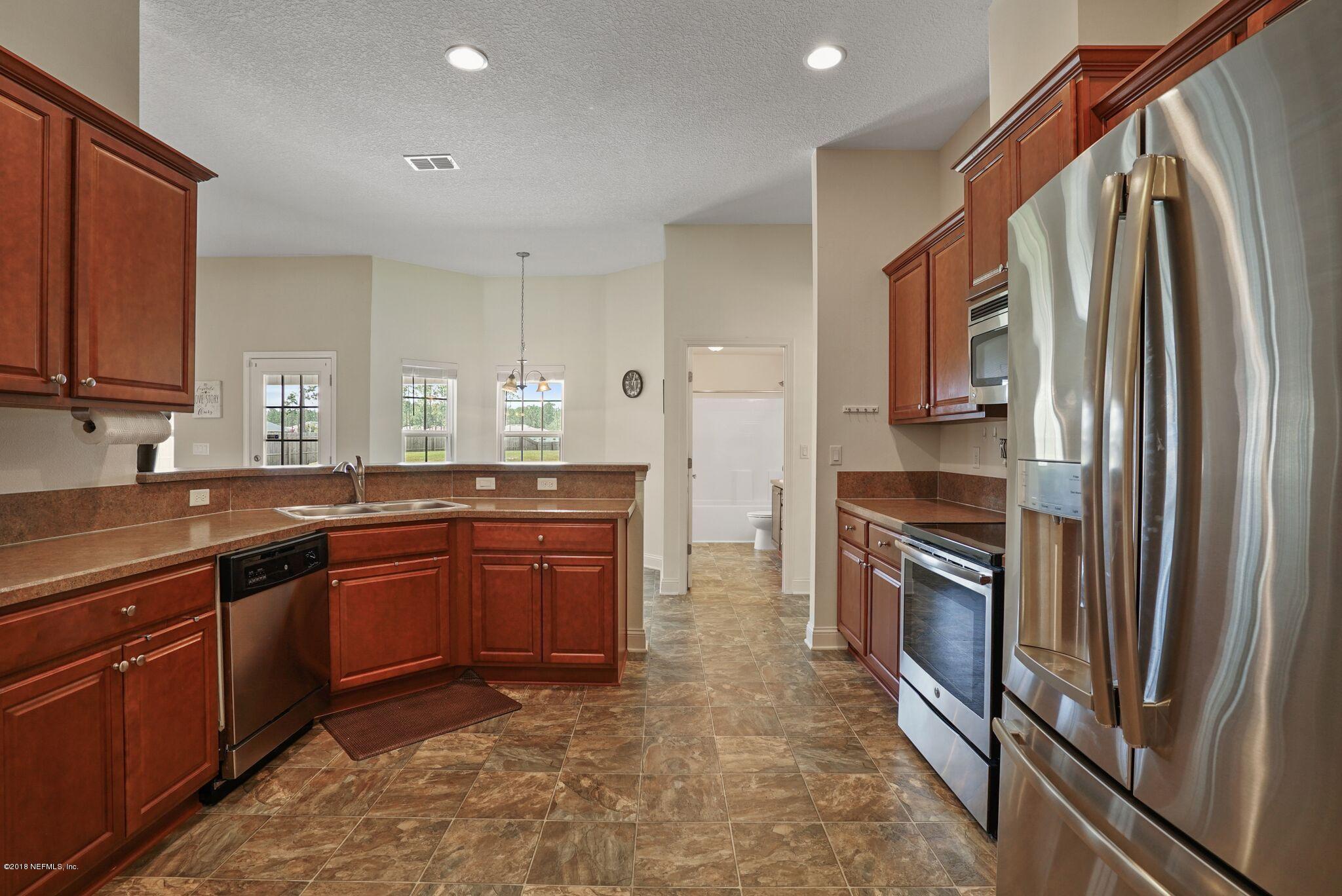 3007 Longleaf Ranch Circle Middleburg, FL 32068 - Photo 8 of 27 Plenty of counter space