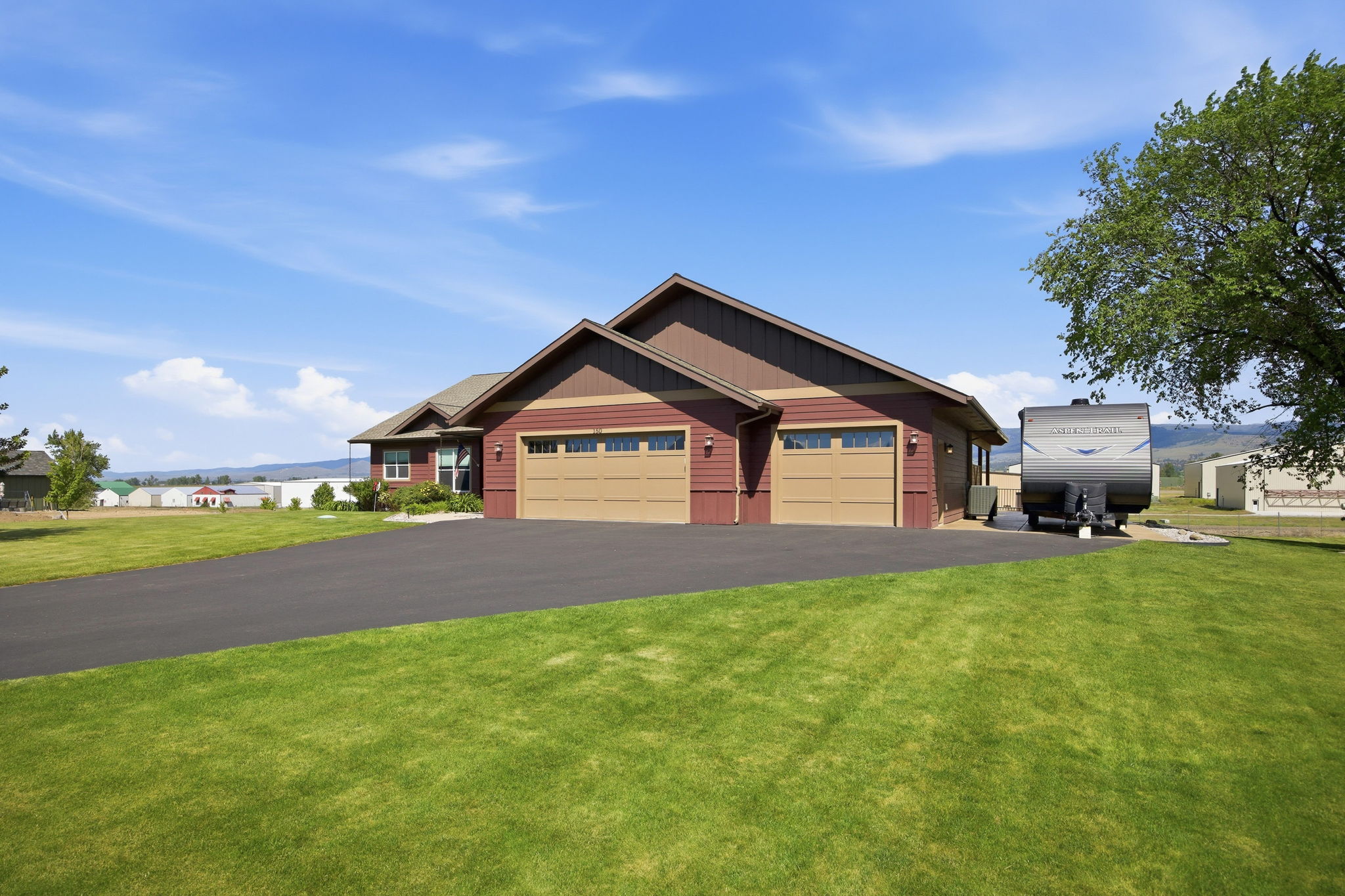 150 Jet Lane Hamilton, MT 59840 - Photo 9 of 72 Gallery Image 9