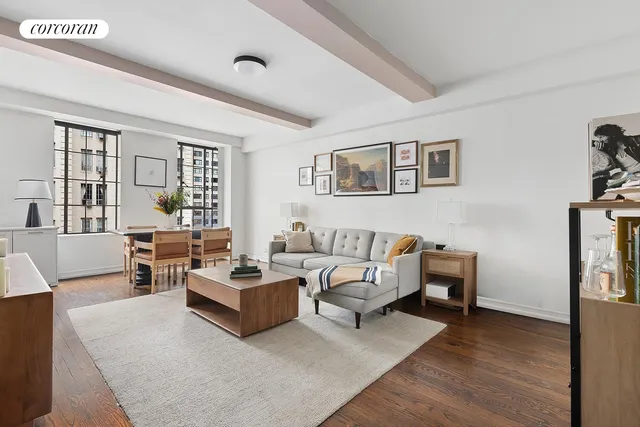 $725,000 | 333 West 56th Street, Unit 6C | Hell's Kitchen