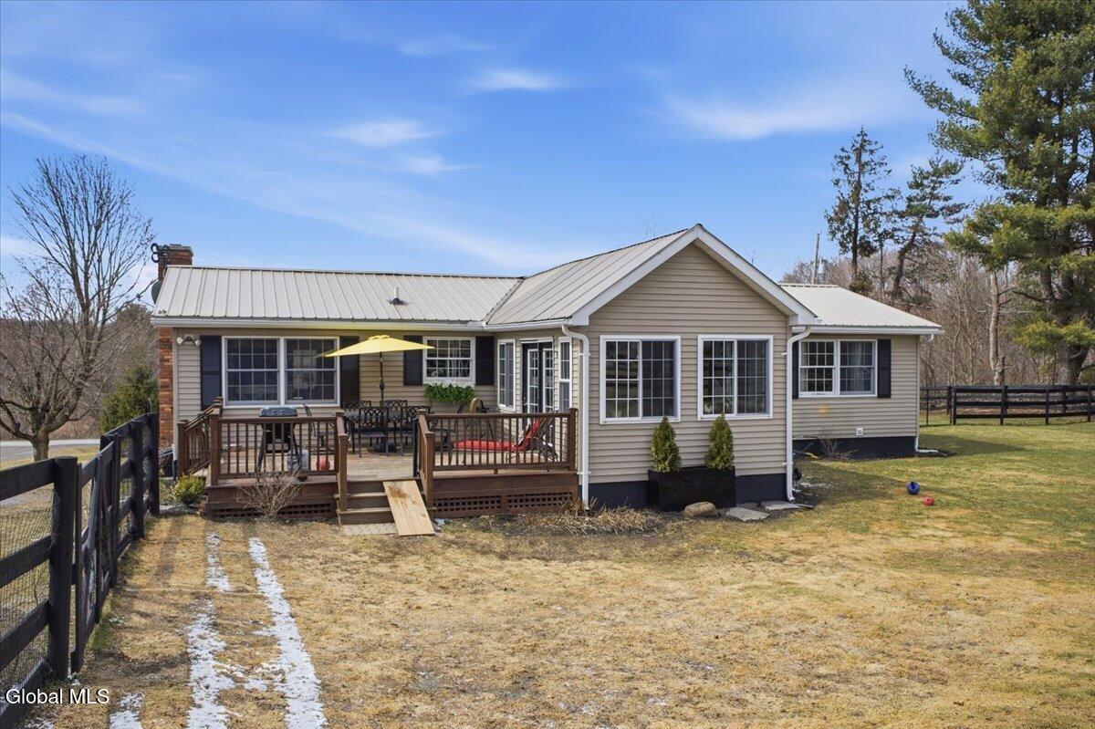 62 Gannon Road Buskirk, NY 12028 - Photo 6 of 39 09-007_IMG_1802