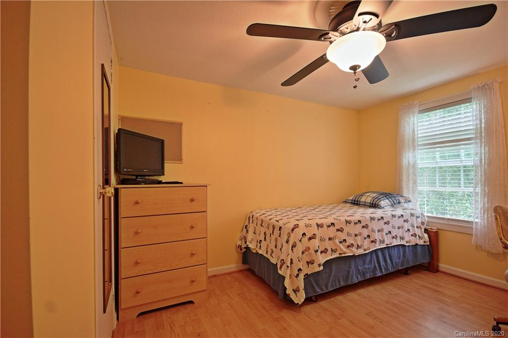 350 Long Ridge Road Brevard, NC 28712 - Photo 16 of 23 Gallery Image 16