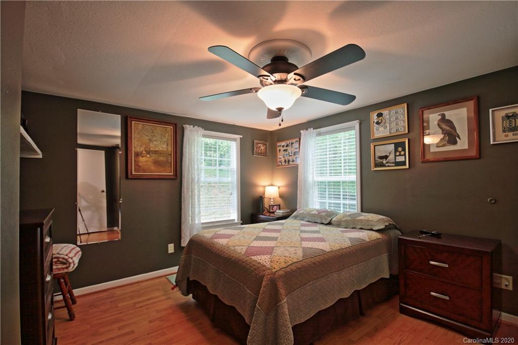350 Long Ridge Road Brevard, NC 28712 - Photo 18 of 23 Gallery Image 18