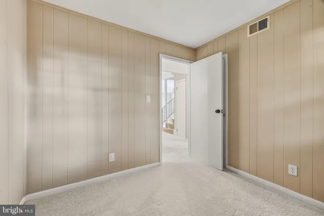 $574,999 | 8643 Curtis Avenue, Alexandria, VA 22309