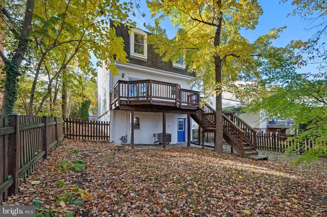 $574,999 | 8643 Curtis Avenue, Alexandria, VA 22309