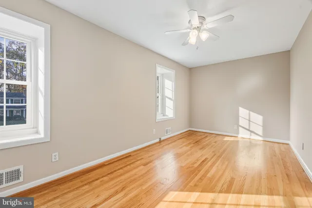 $574,999 | 8643 Curtis Avenue, Alexandria, VA 22309