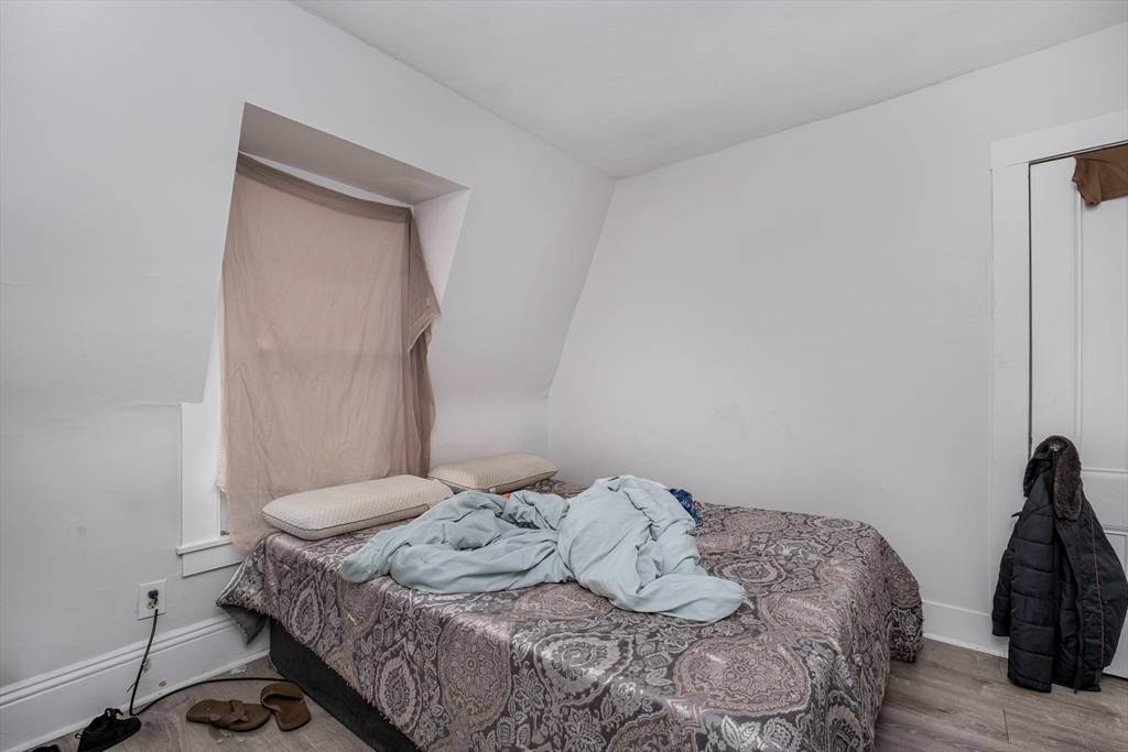 690-692 Main Street, Unit 4 Malden, MA 02148 - Photo 10 of 11