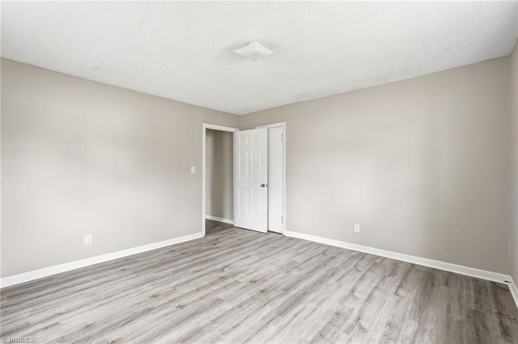 613 Beckner Street Lexington, NC 27292 - Photo 25 of 38 Primary Bedroom