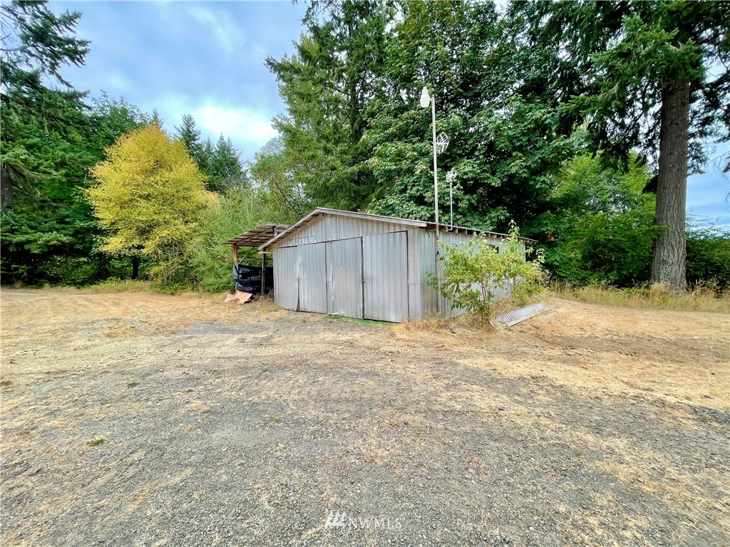 1191 Southwest Pine Road Port Orchard, WA 98367 - Photo 33 of 38 Gallery Image 33