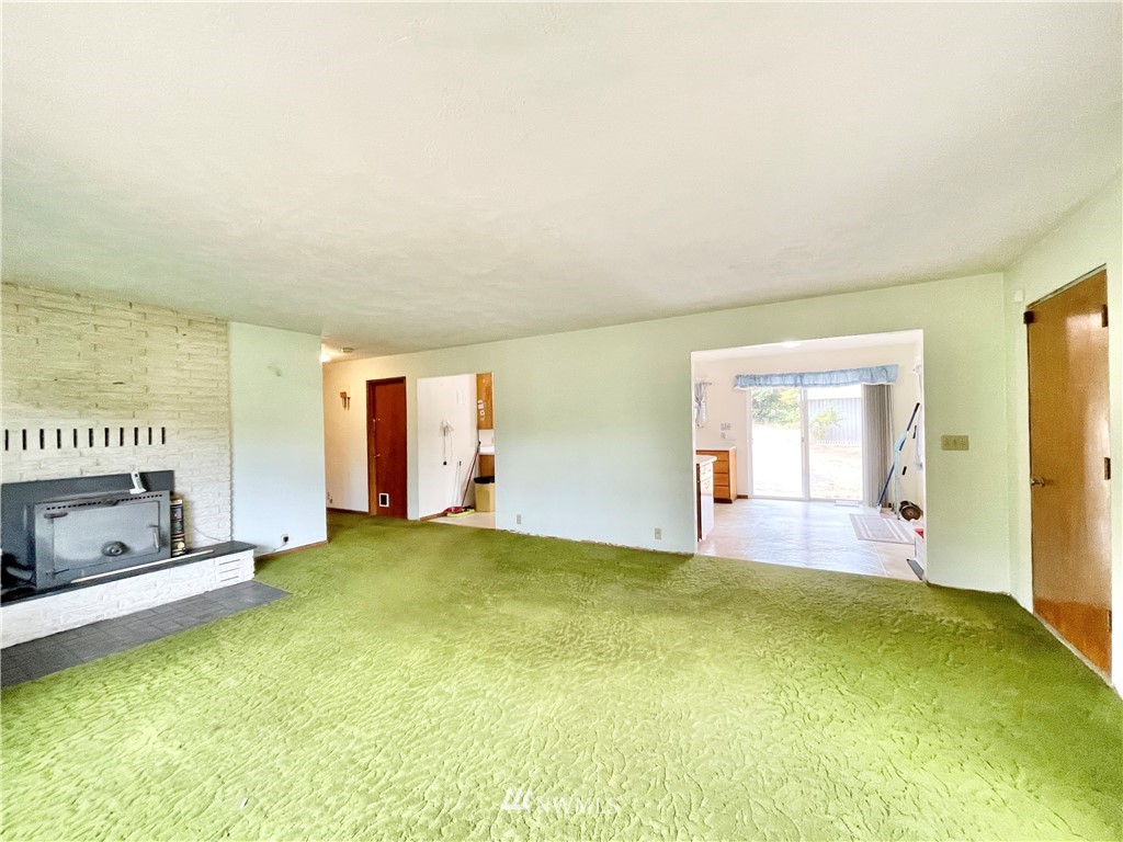 1191 Southwest Pine Road Port Orchard, WA 98367 - Photo 9 of 38 Gallery Image 9