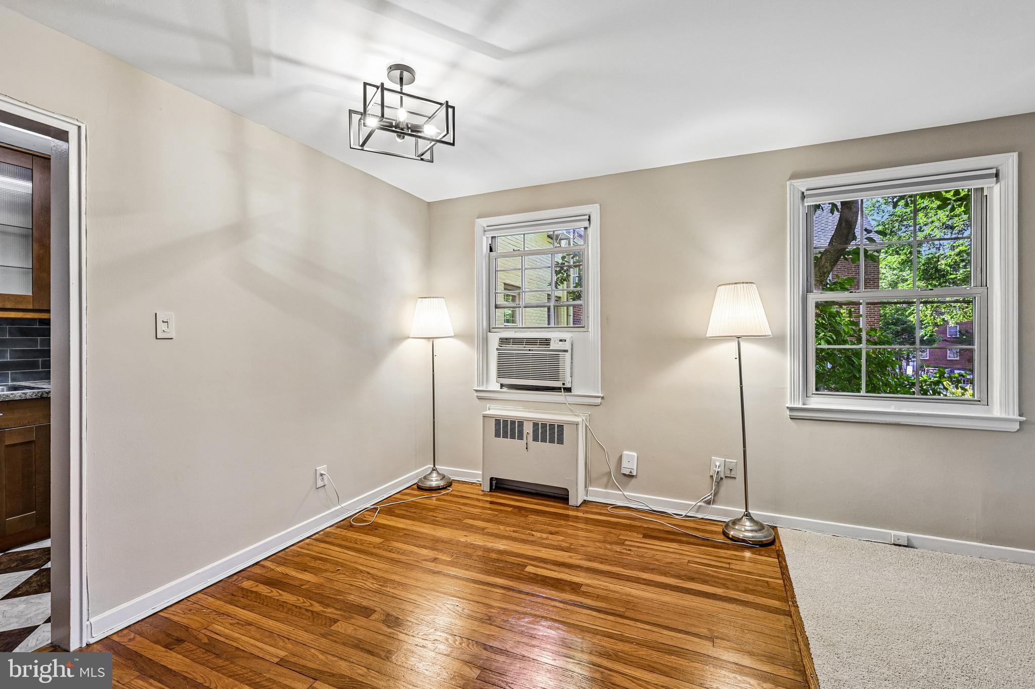 2223 Washington Avenue, Unit 103 Silver Spring, MD 20910 - Photo 7 of 20 Dining Room