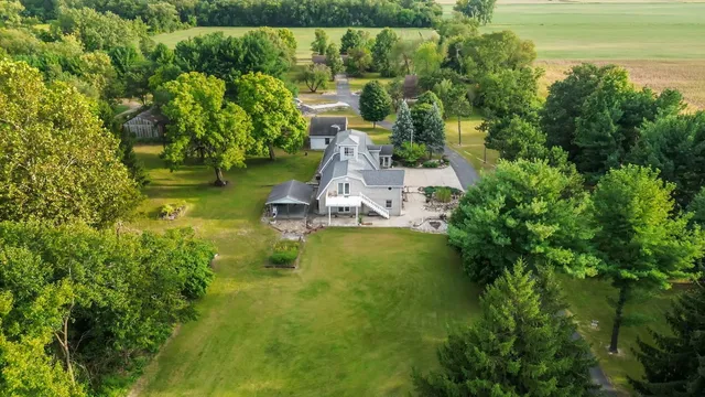 $699,500 | 2549 East 1100 North, Demotte, IN 46310