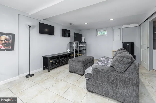 $430,000 | 178 Esplanade Avenue, Pitman, NJ 08071