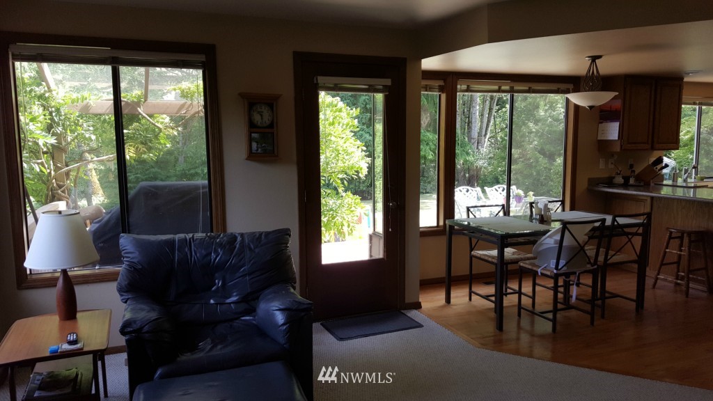 16108 Southeast 170th Place Renton, WA 98058 - Photo 8 of 23 Gallery Image 8