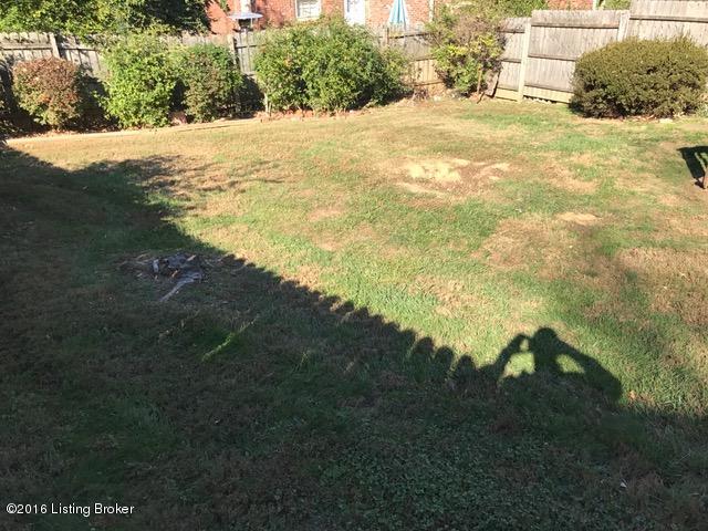 7326 Ridan Way Louisville, KY 40214 - Photo 23 of 25 IMG_0636
