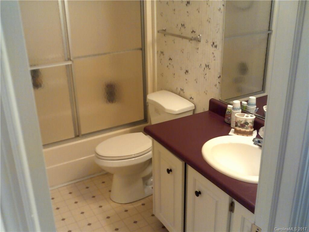 256 Bethany Church Road Fairview, NC 28730 - Photo 11 of 19 Gallery Image 11