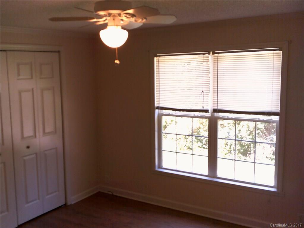 256 Bethany Church Road Fairview, NC 28730 - Photo 17 of 19 Gallery Image 17