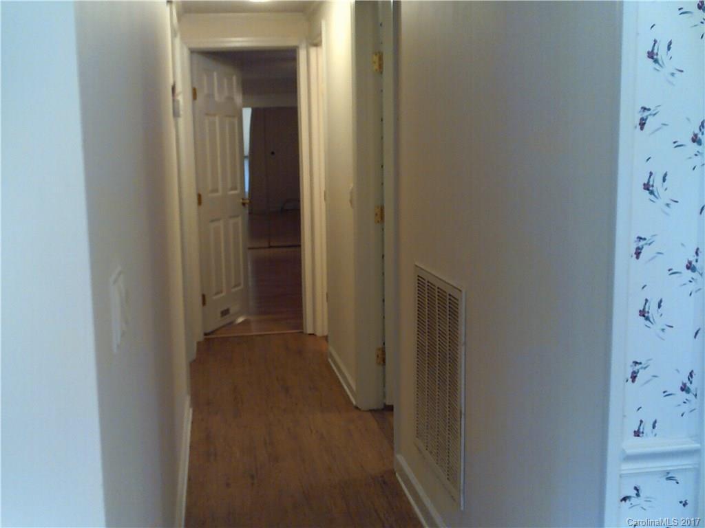 256 Bethany Church Road Fairview, NC 28730 - Photo 18 of 19 Gallery Image 18
