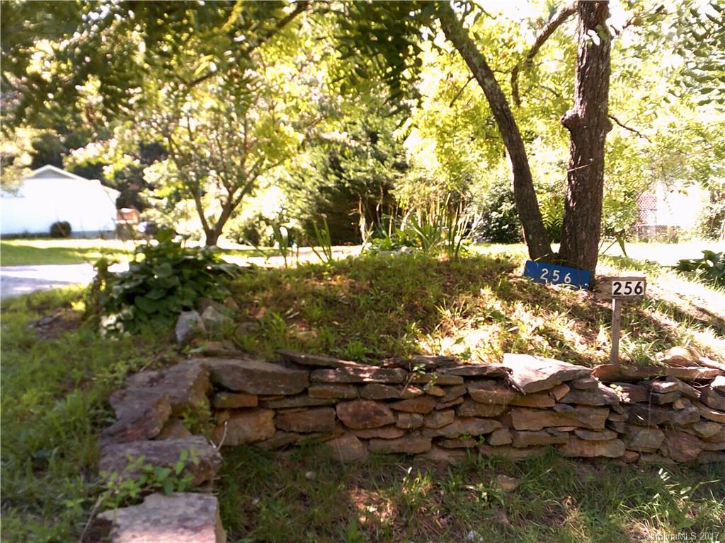 256 Bethany Church Road Fairview, NC 28730 - Photo 8 of 19 Gallery Image 8