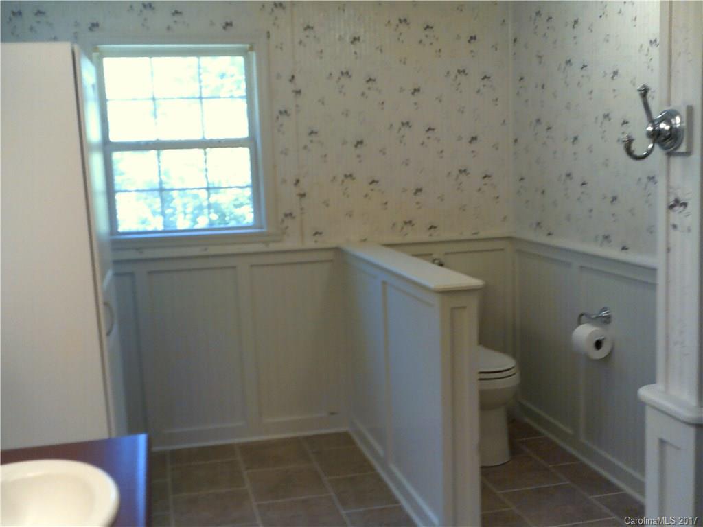 256 Bethany Church Road Fairview, NC 28730 - Photo 10 of 19 Gallery Image 10