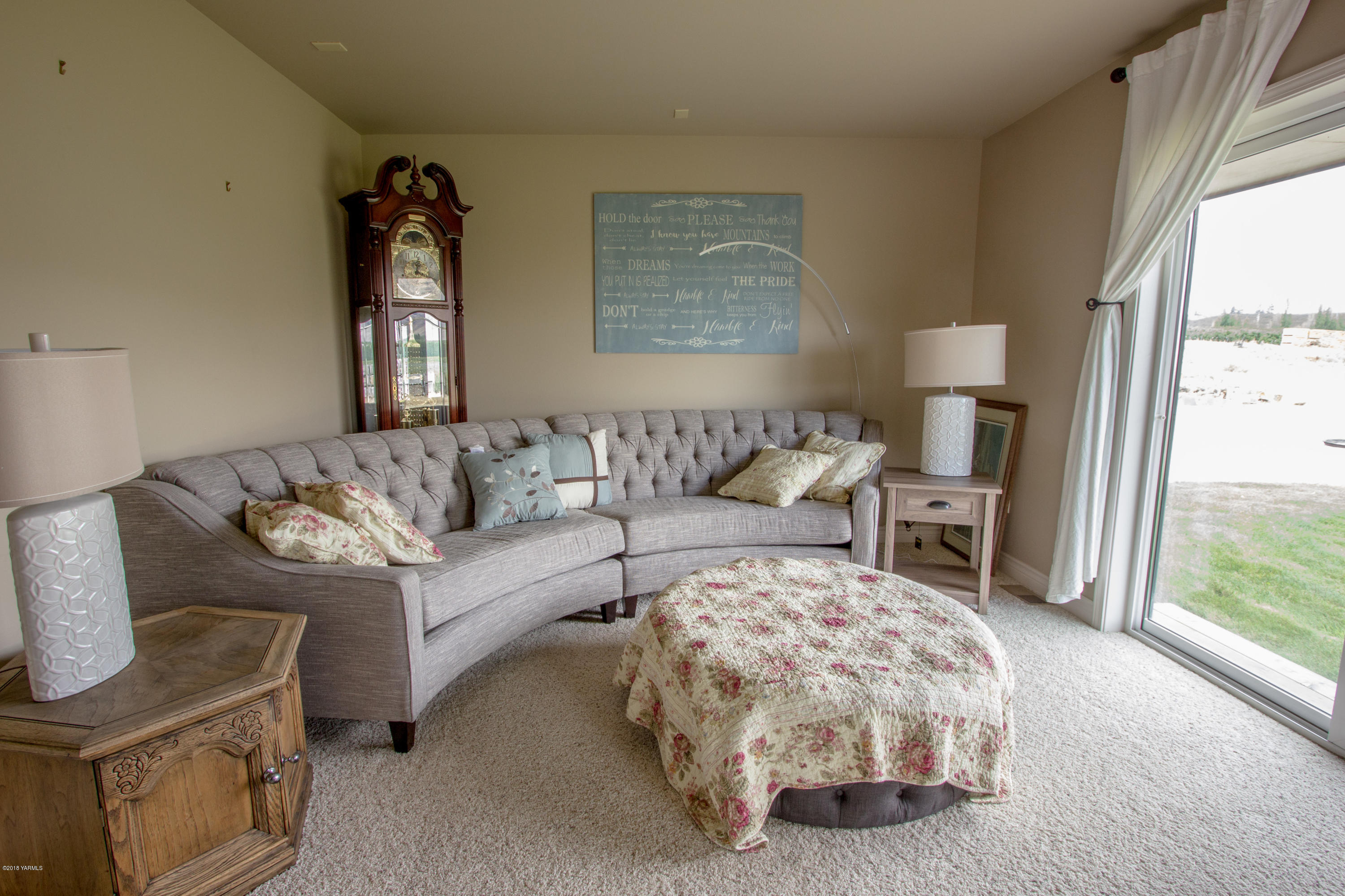 491 Section 1 Road Tieton, WA 98947 - Photo 21 of 23 a living room with furniture and a window