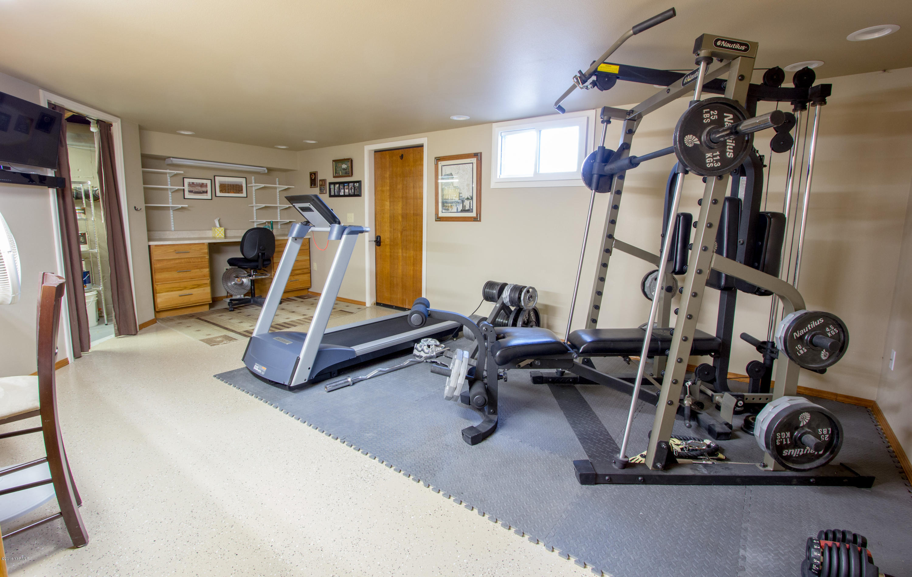 491 Section 1 Road Tieton, WA 98947 - Photo 22 of 23 a view of a room with gym equipment