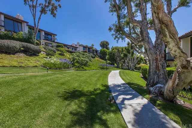 $4,950 | 1047 Santa Helena Park Court, Solana Beach, CA 92075