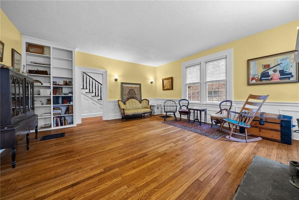 755 South Main Street Washington, PA 15301 - Photo 18 of 44 a living room with furniture and wooden floor
