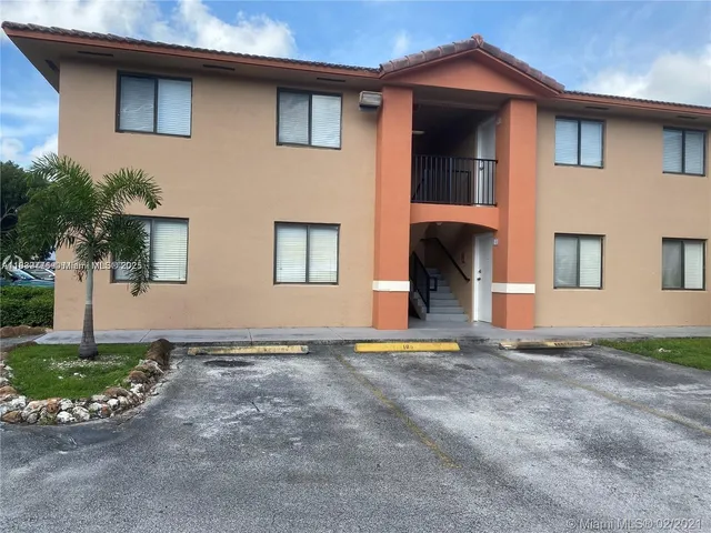 $1,900 | 7279 West 24th Avenue, Unit 243, Hialeah Gardens, FL 33016