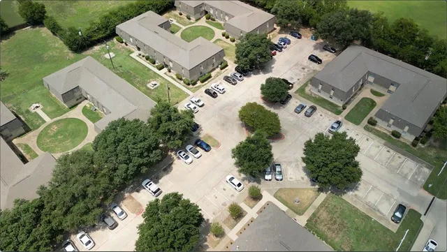 $8,000,000 | 255 Turner Avenue, Roanoke, TX 76262