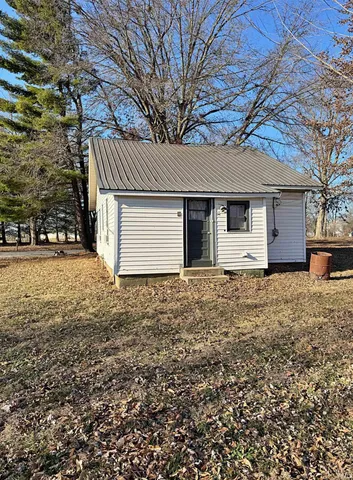 $79,500 | 1023 Durbin Street, Bicknell, IN 47512