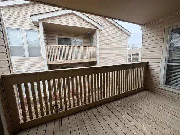 $1,195 | 6765 Quail Hollow Court, Unit 2, Memphis, TN 38120