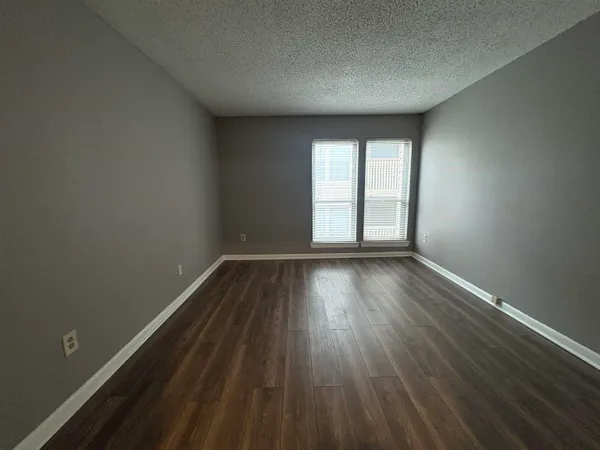 $1,195 | 6765 Quail Hollow Court, Unit 2, Memphis, TN 38120