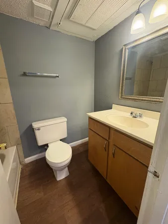 $1,195 | 6765 Quail Hollow Court, Unit 2, Memphis, TN 38120