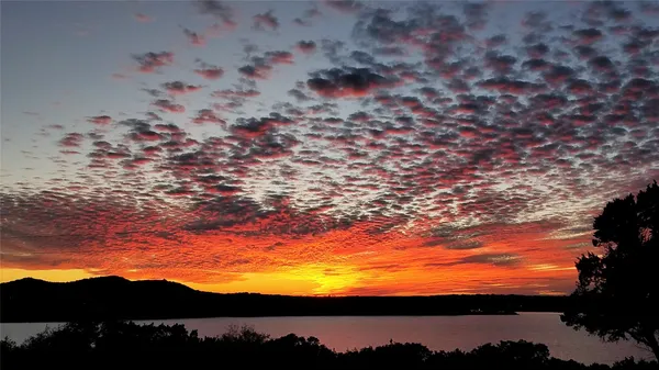 $3,200 | 2055 Island View, Canyon Lake, TX 78133