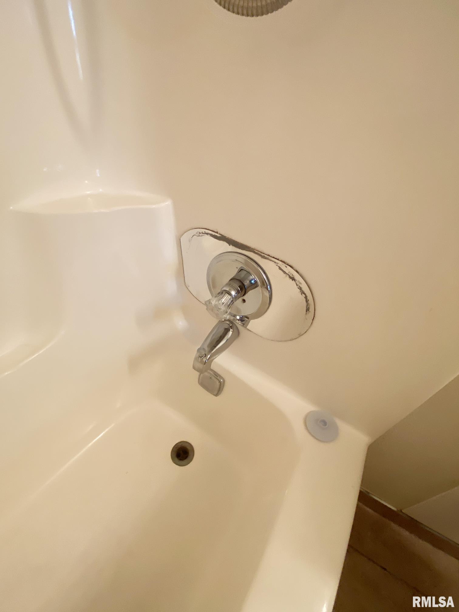 114 West Thomas Street, Unit 6 Wyoming, IL 61491 - Photo 22 of 23